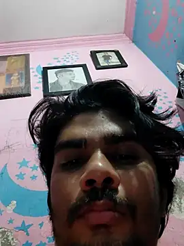 Snapshot of dannyD06969 chatting on February 25, 8:29 pm dannyD06969 online show from February 25, 8:29 pm