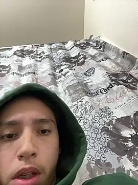 qbaby96 online show from January 3, 6:44 am