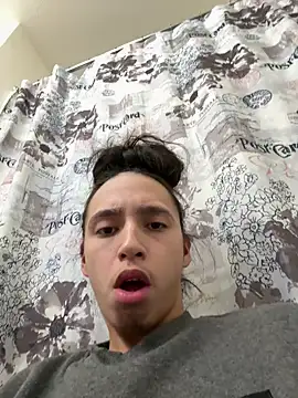 qbaby96 online show from February 25, 9:42 am