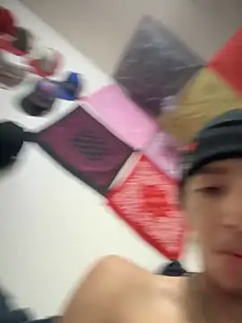 qbaby96 online show from September 29, 7:19 pm