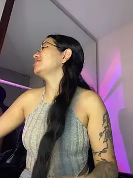 Rosita forever  online show from May 25, 2:23 pm