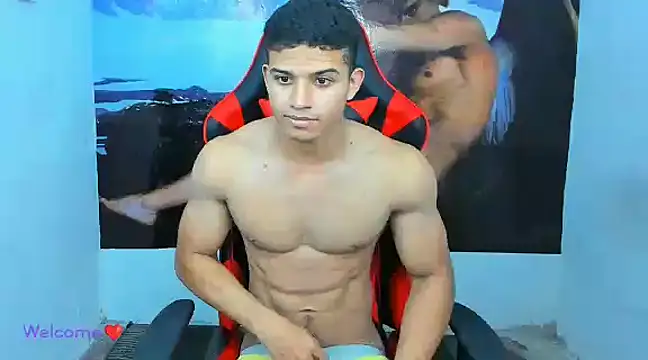 Snapshot of oliver_thompsson7 chatting on December 24, 5:13 pm oliver thompsson7 online show from December 24, 5:13 pm