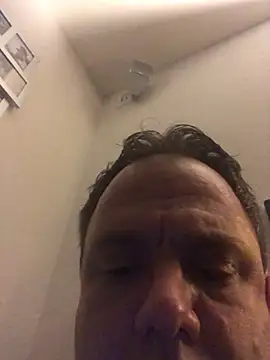 Snapshot of DauerAkt8069 chatting on December 25, 1:53 am DauerAkt8069 online show from December 25, 1:53 am