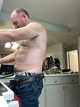 Snapshot of fireinside1963 chatting on February 24, 3:59 am fireinside1963 online show from February 24, 3:59 am