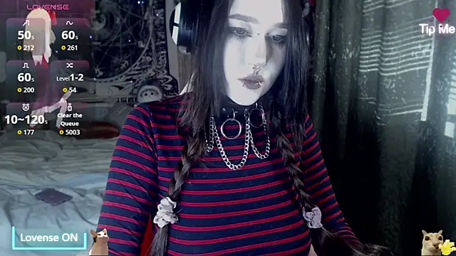 chloe crystall killer online show from June 7, 10:52 am