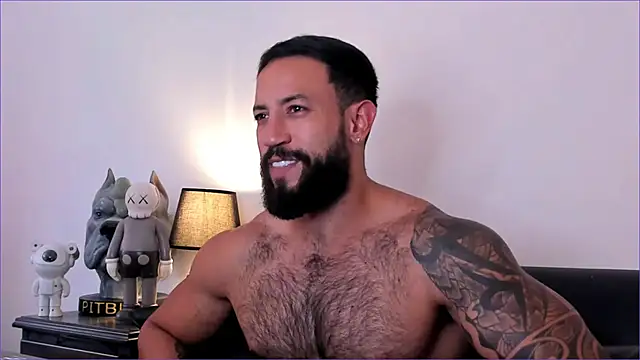 Snapshot of BradLeon_ chatting on November 20, 5:12 pm BradLeon online show from November 20, 5:12 pm