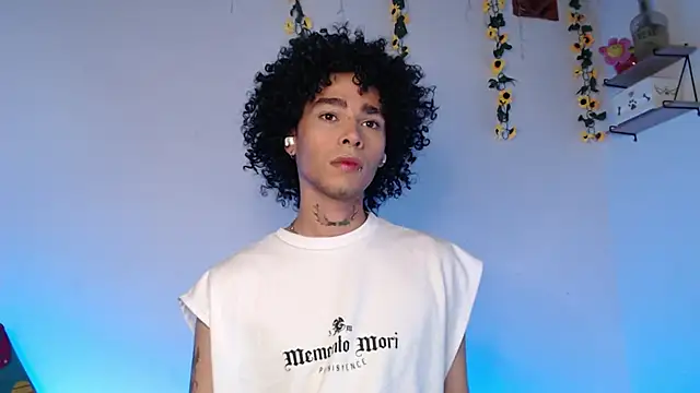 seven7xis online show from March 19, 5:08 am