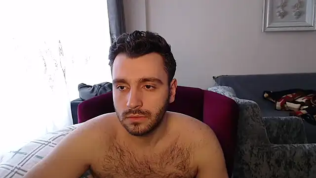 handsomeee04 online show from February 20, 1:44 pm