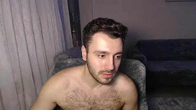 handsomeee04 online show from February 28, 10:22 pm