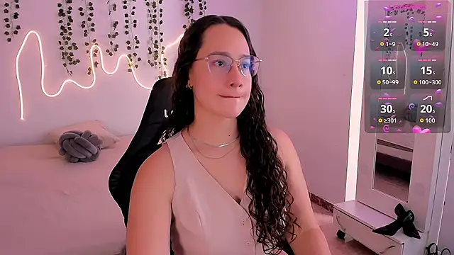 emmaTorres1 online show from October 15, 2:28 pm