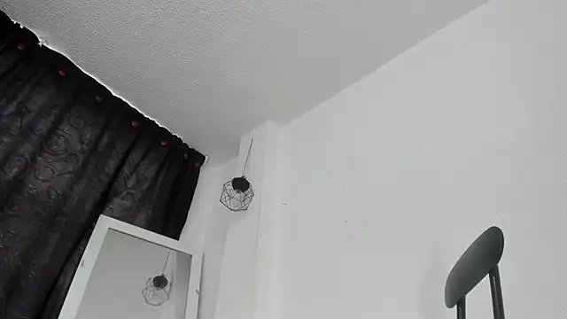 marianneloveee online show from January 26, 6:37 pm