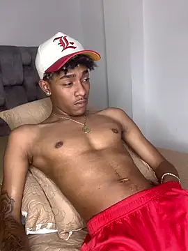 Boy cock18 online show from January 19, 7:36 am