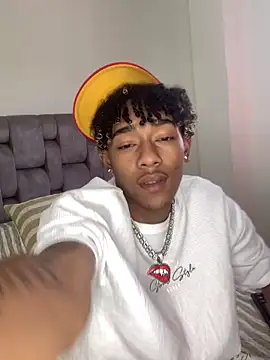 Boy cock18 online show from February 20, 5:29 pm