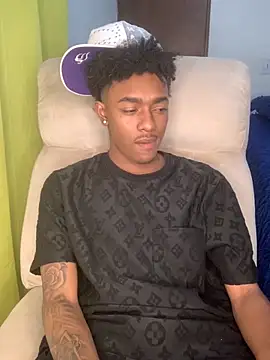 Boy cock18 online show from October 13, 6:57 am