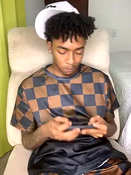 Boy cock18 online show from October 24, 7:16 am