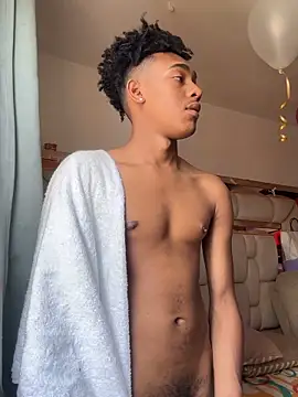 Boy cock18 online show from May 22, 4:23 pm