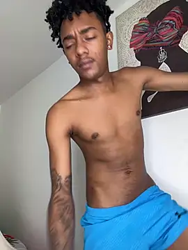 Boy cock18 online show from May 28, 2:47 pm