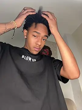 Boy cock18 online show from June 7, 10:13 pm