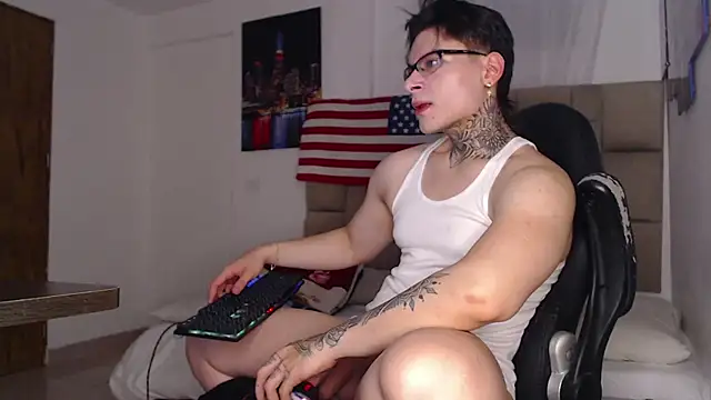 DennisWalkerr online show from February 25, 1:20 am