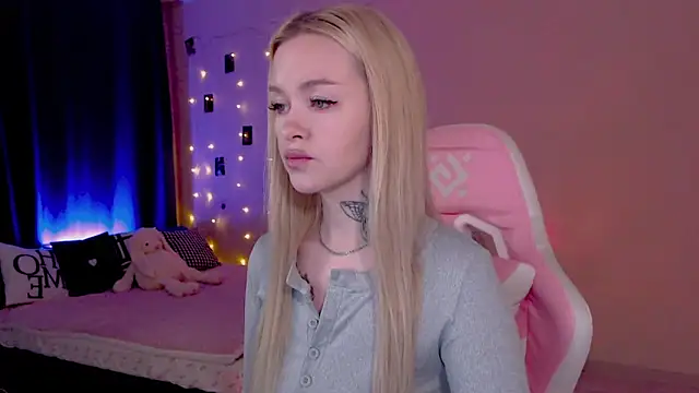 Naughty Mable online show from May 13, 1:03 am