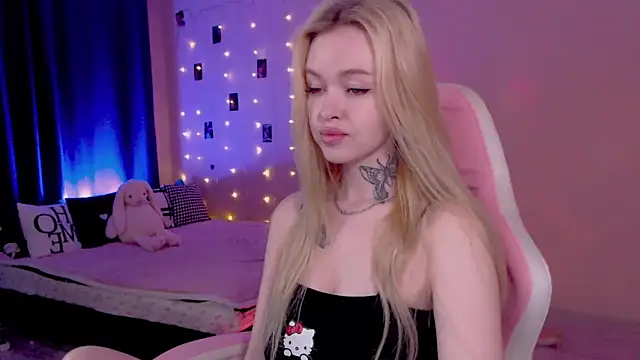 Naughty Mable online show from May 22, 12:40 am