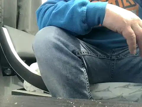 party51502 online show from February 5, 12:06 pm