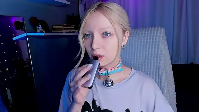 Snapshot of forget_me_not_eve chatting on February 11, 8:37 am forget me not eve online show from February 11, 8:37 am