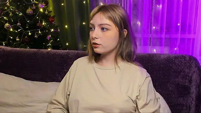 Snapshot of forget_me_not_eve chatting on January 15, 12:21 pm forget me not eve online show from January 15, 12:21 pm