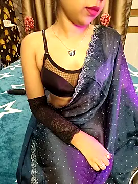 Little  Lia online show from February 20, 8:36 pm