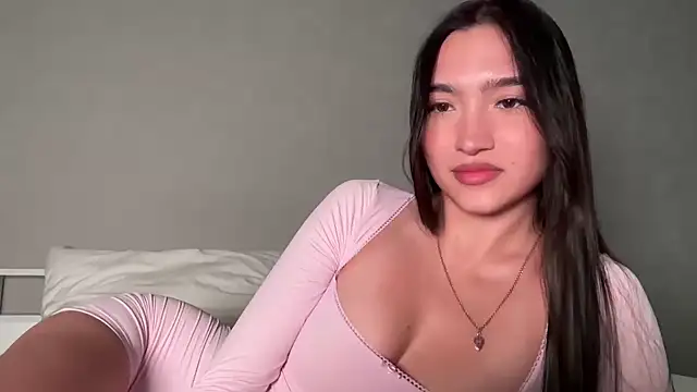 Snapshot of MilenaMilven chatting on February 23, 8:39 pm MilenaMilven online show from February 23, 8:39 pm