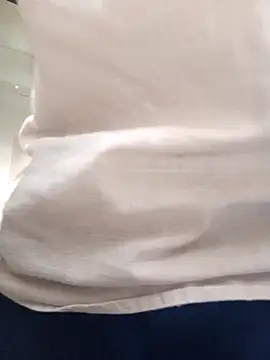 J JEN5 online show from December 24, 4:55 am