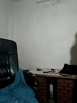 Snapshot of KumarSilencesex21 chatting on February 2, 9:19 am KumarSilencesex21 online show from February 2, 9:19 am