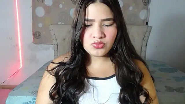 mia18 queen online show from January 16, 3:54 am