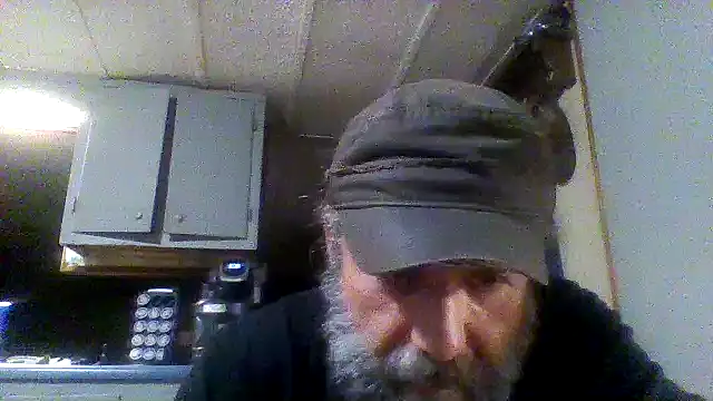 zaneporter46 online show from October 8, 3:26 am