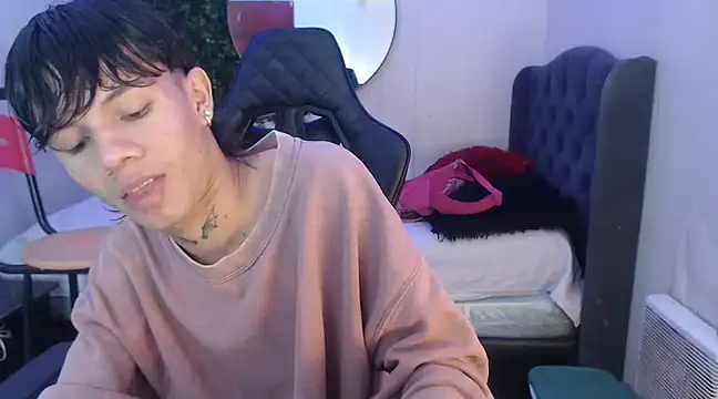 andy dan18 online show from February 25, 12:34 pm