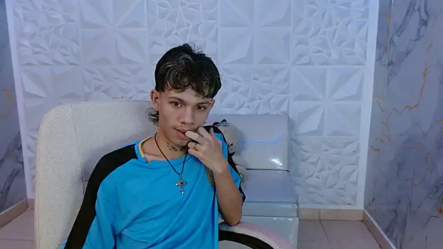 andy dan18 online show from April 9, 7:30 pm