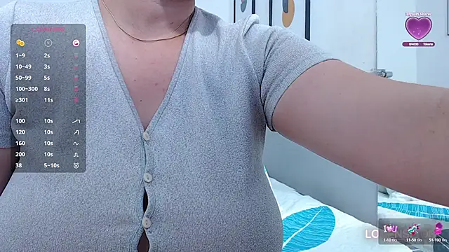 Snapshot of MommyHelpsmee chatting on January 24, 8:11 pm MommyHelpsmee online show from January 24, 8:11 pm