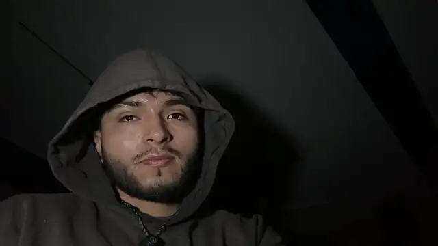 Snapshot of Beboteejoel chatting on October 2, 4:19 am Beboteejoel online show from October 2, 4:19 am