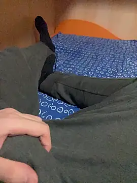 Dvddd online show from December 2, 9:10 pm