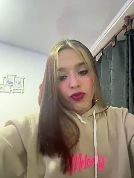 Snapshot of BlueStoneX chatting on January 23, 5:02 am BlueStoneX online show from January 23, 5:02 am