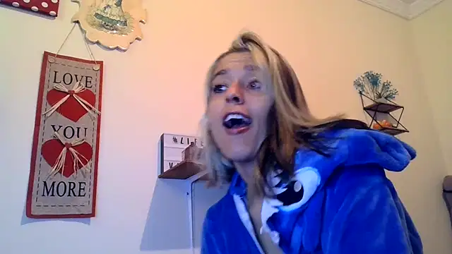 BlueStoneX online show from March 3, 7:14 am