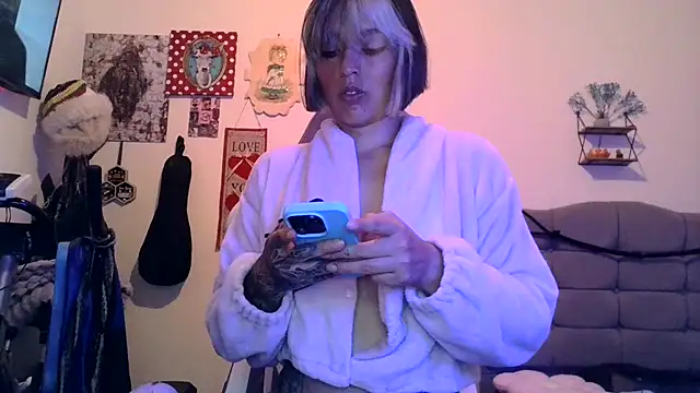 BlueStoneX online show from April 12, 7:57 am