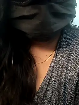 Snapshot of Hotcpl956062 chatting on December 24, 9:17 am Hotcpl956062 online show from December 24, 9:17 am