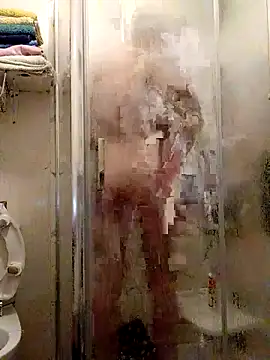 Snapshot of Eddyfrancis87 chatting on October 20, 9:15 pm Eddyfrancis87 online show from October 20, 9:15 pm