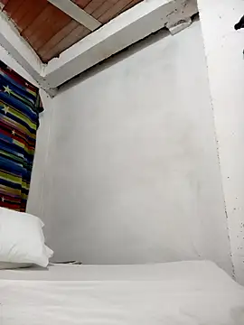 Snapshot of NaughtyBarbie19 chatting on November 25, 8:03 am NaughtyBarbie19 online show from November 25, 8:03 am