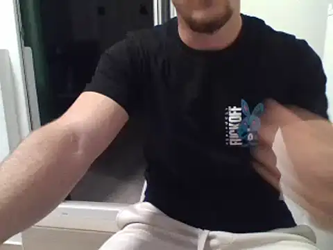 Snapshot of couplehot992 chatting on March 15, 7:38 pm couplehot992 online show from March 15, 7:38 pm