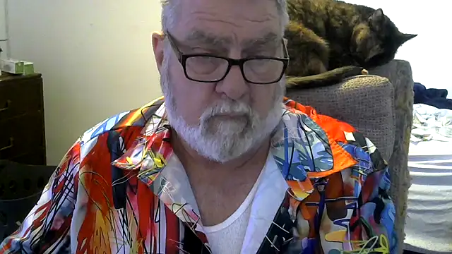 Snapshot of viejo_oso chatting on October 25, 4:46 pm viejo oso online show from October 25, 4:46 pm