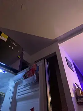 Snapshot of Sophia_cyrus11 chatting on March 16, 12:34 am Sophia cyrus11 online show from March 16, 12:34 am