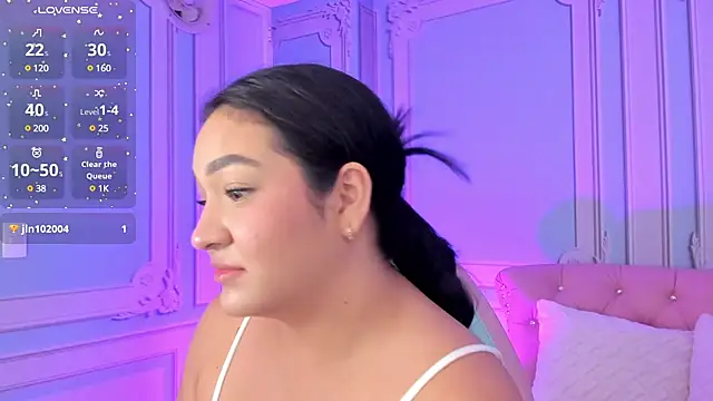 stefany duque1  online show from January 18, 11:00 pm