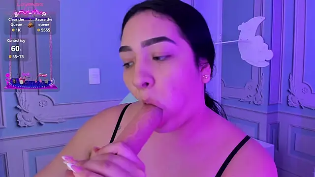 stefany duque1  online show from February 2, 12:19 am